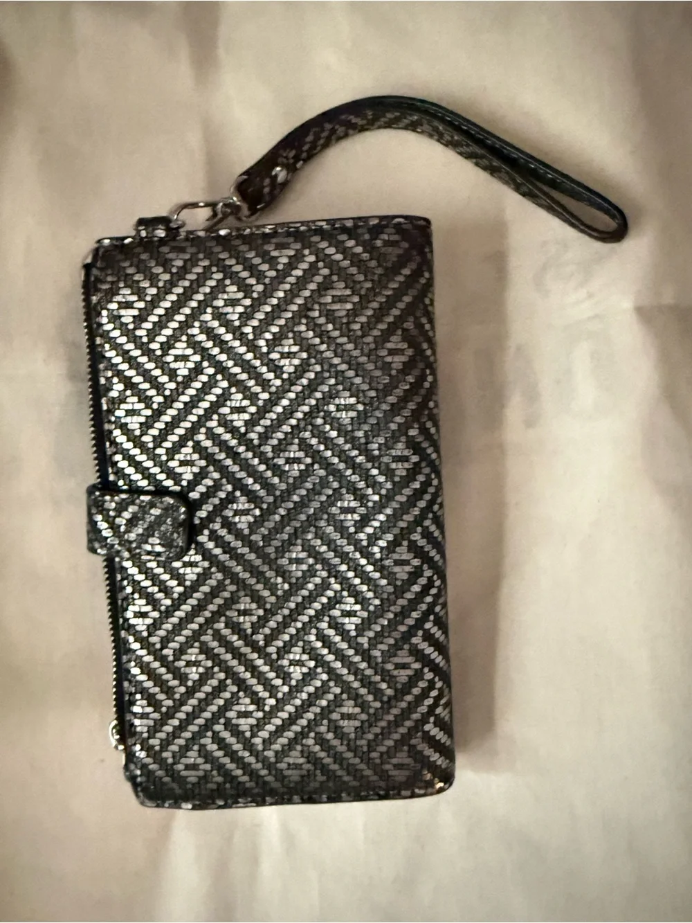 Michael Kors Black and Silver Sequin Wristlet Clutch